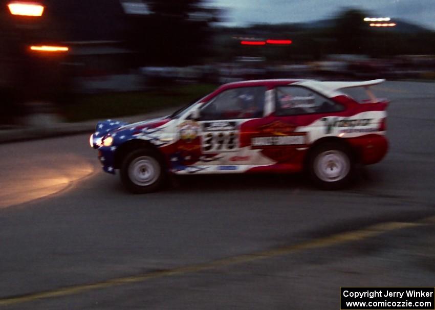 Kurosh Jahromi / Tony Lumino Ford Escort Cosworth RS on SS10 (In Town)