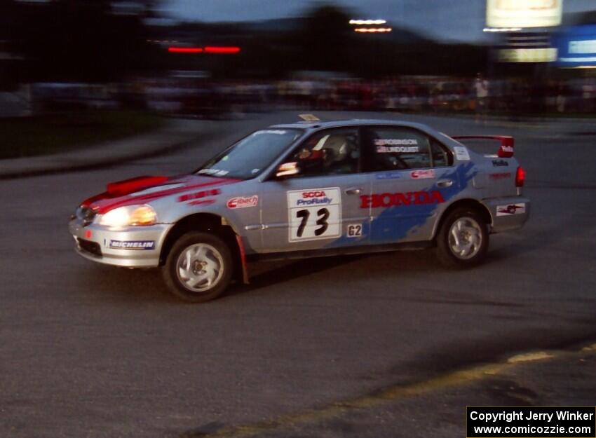 Nick Robinson / Carl Lindquist Honda Civic on SS10 (In Town)