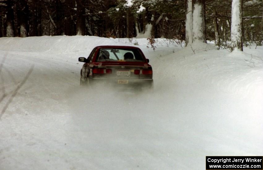 Pete Hascher / Scott Rhoades Nissan Sentra SE-R on SS8 (Rouse)