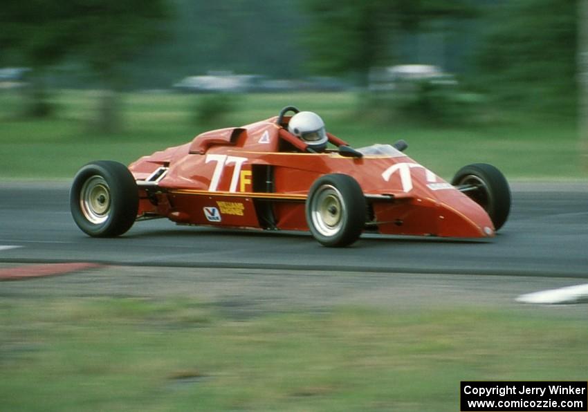 Armand Eshleman's Van Diemen RF84 Formula Ford