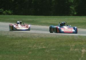 Jim Miller's Swift DB-2 leads Jay Hill's Lola T-87/90