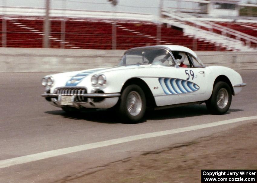 Tom Griffin's '59 Chevy Corvette at Raceway Park