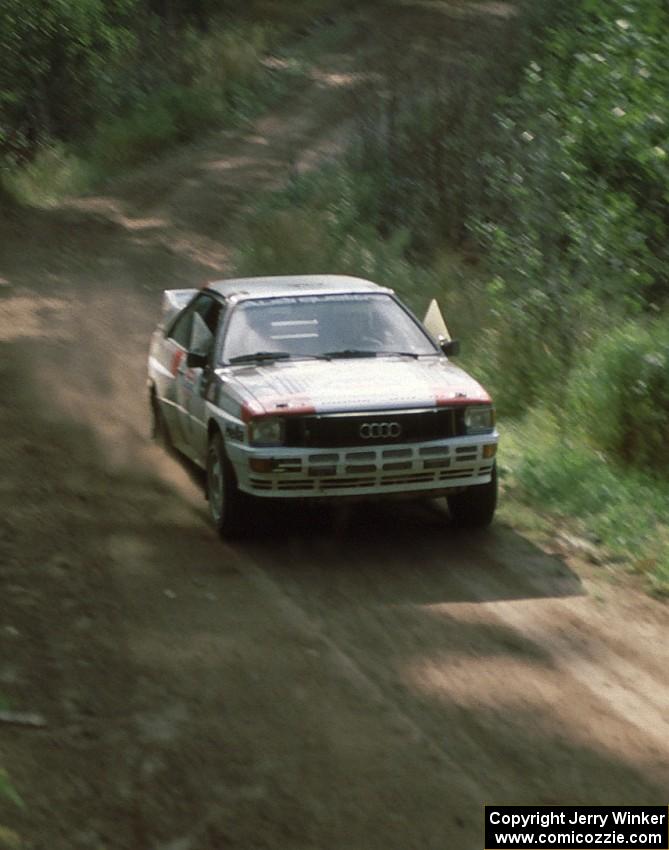 Bruno Kreibich / Jeff Becker in their Audi Quattro roar down Steamboat Road on the west side of the Bunyan.