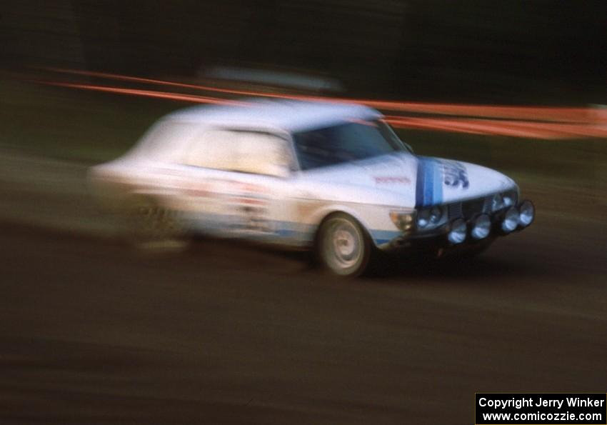 Sandy Liversidge / Boyd Smith took 7th overall, 2nd in Gr. A, in their SAAB 99.