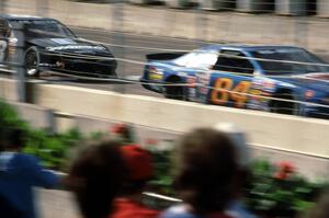 Bob Senneker's Ford Thunderbird and Mike Eddy's Pontiac Grand Prix