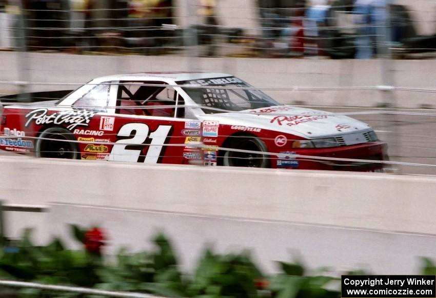 Johnny Benson, Jr.'s Chevy Lumina