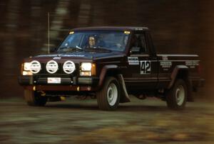Scott Carlborn / Dave Dewald were ninth overall, fifth in O4, in their Jeep Comanche.
