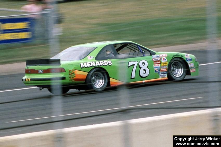 Steve Holzhausen's Ford Thunderbird