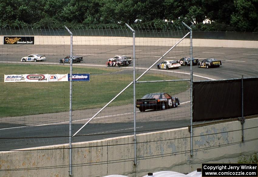 The field streams through turns 1 and 2