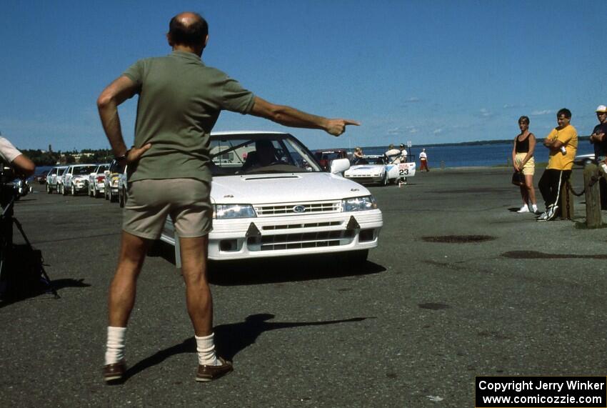 Chad DiMarco / Erick Hauge pull up to the line of the ceremonial start in their newly-built Subaru Legacy.