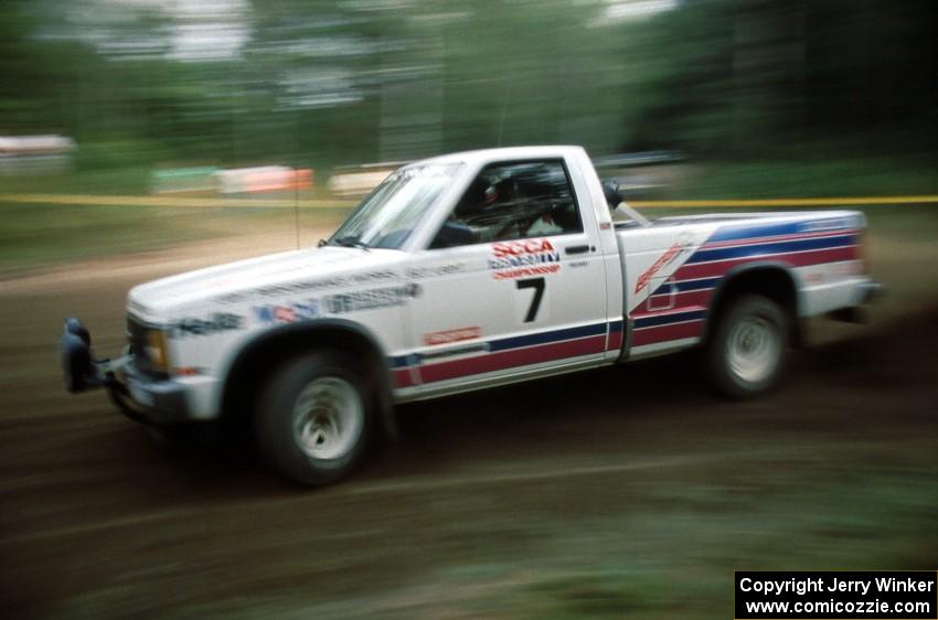 Guy Light / Jimmy Brandt took 15th overall in the GMC Sonoma at its debut.