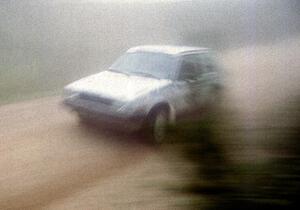 Bob Elliott / Terry Epp have a difficult time with the worst dust ever in their VW GTI.