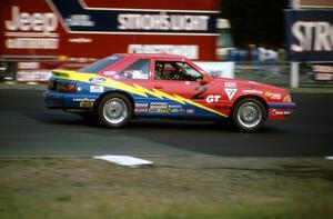 Jeff Moore / Danny Edwards Ford Mustang LX
