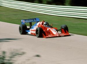 Raul Boesel's Lola T-89/00/Judd