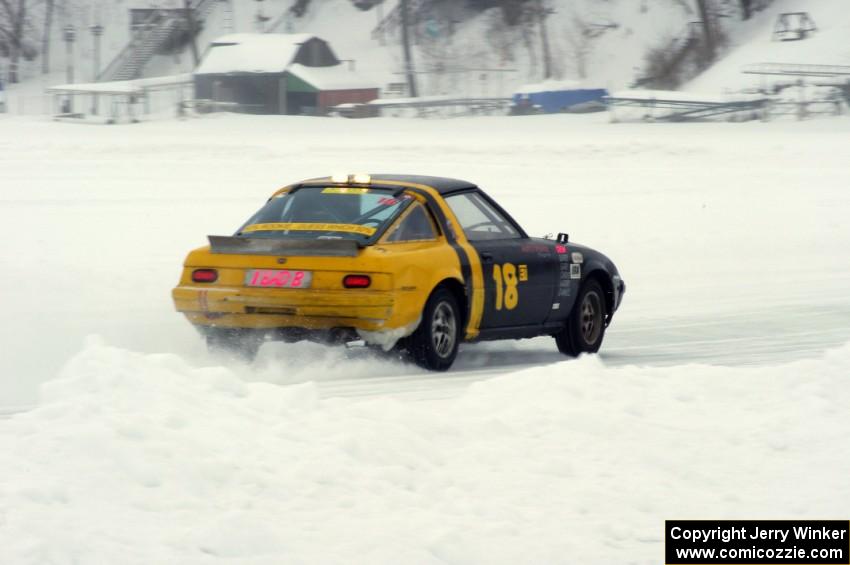 Don Hupe / Daniel Roberts Mazda RX-7