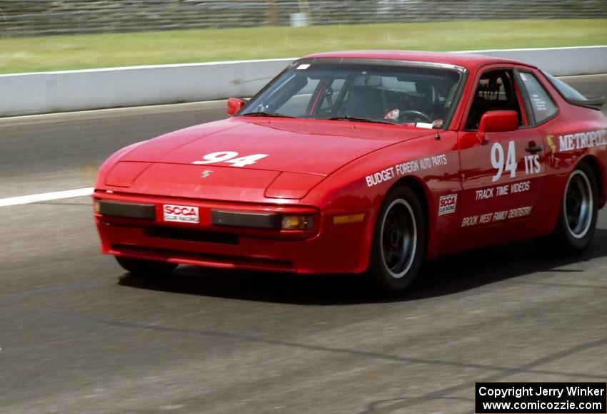 Jim Bryant's ITS Porsche 944