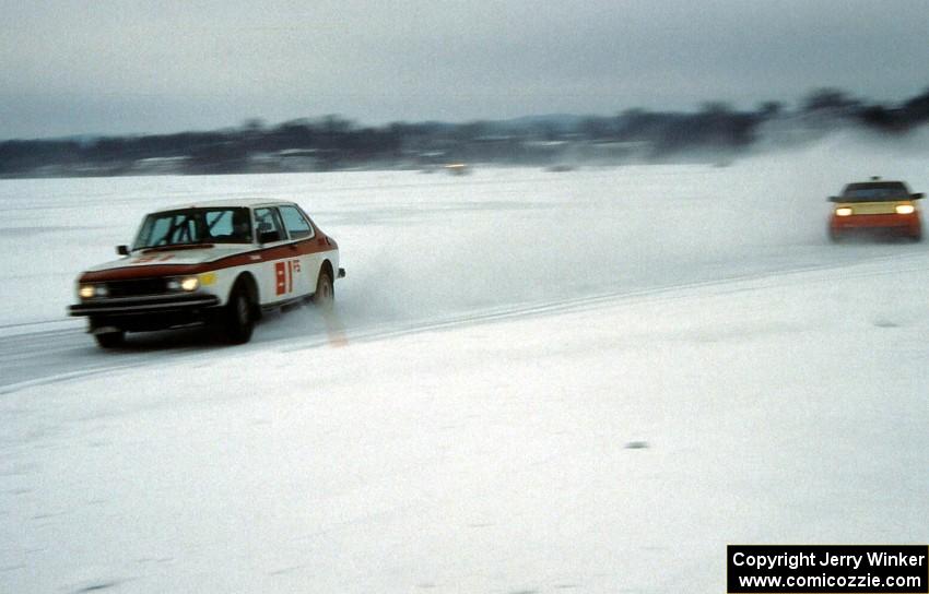 Chuck Peterson / Bob Roth SAAB 99 and Steve Carter / Mark Knepper Toyota MR-2