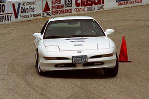 ???'s E Stock Ford Probe GT