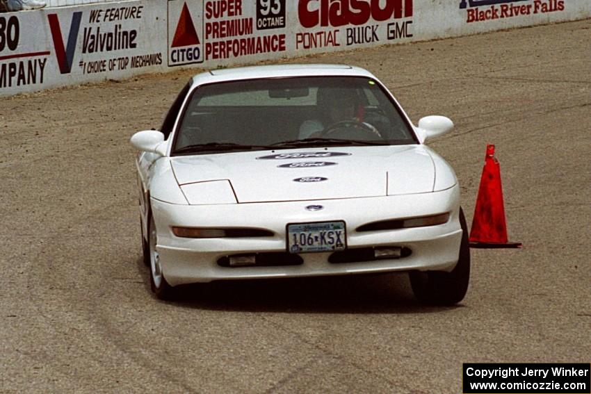 ???'s E Stock Ford Probe GT