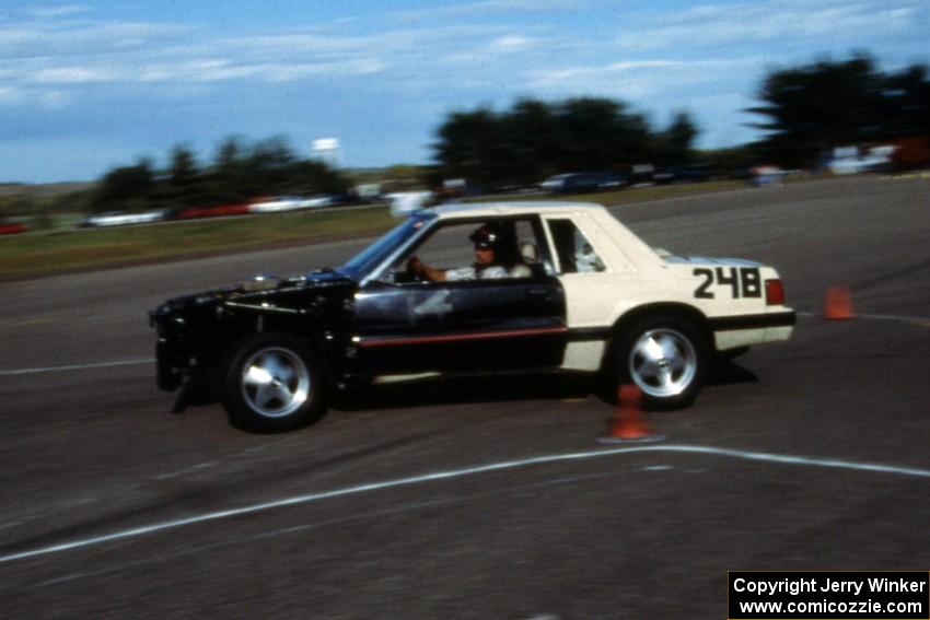 Mike Langstaff's Ford Mustang