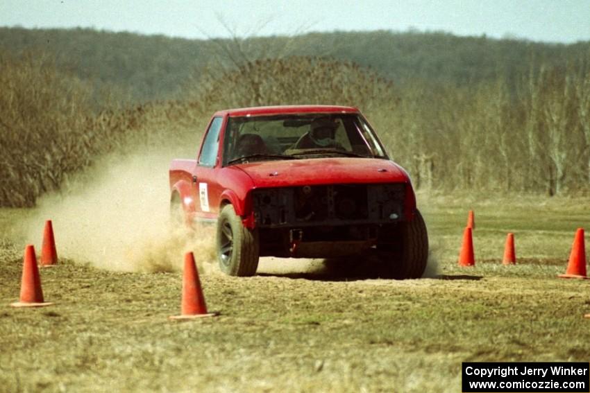 Jim Cox's Chevy S-10