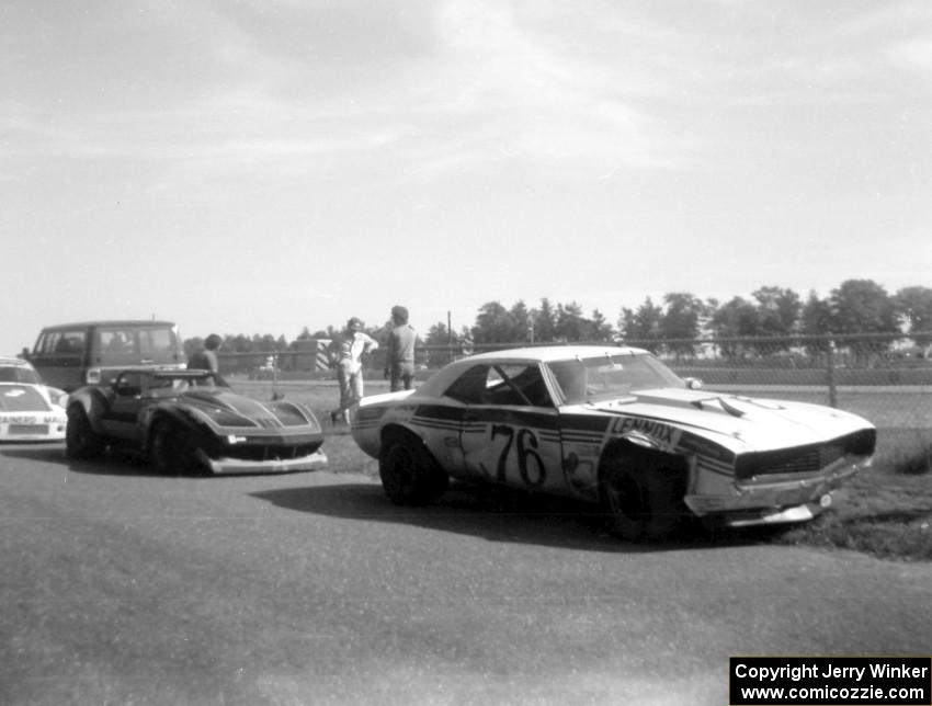 Joe Chamberlain's Chevy Camaro and Ron Weaver's Chevy Corvette