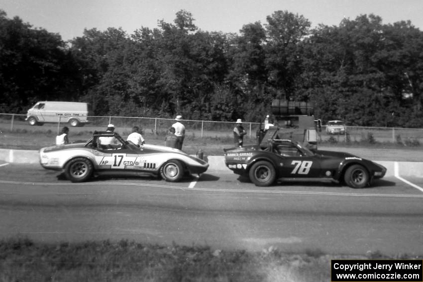 Rick Stark's (#17) and Babe Headley's (#78) Chevy Corvettes