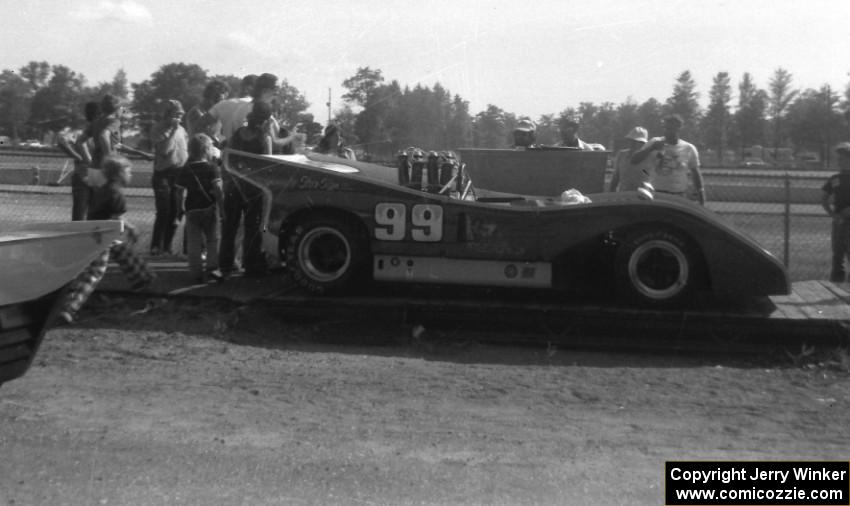 Orly Thornsjo's McLaren M8F ran in ASR.