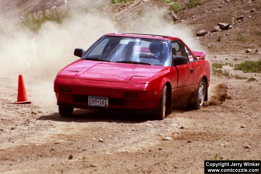 Eric Hendren's Toyota MR-2