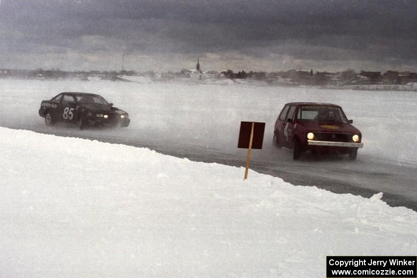 Len Jackson's VW Rabbit battles the Lyle Nienow / Mark Nienow / Bud Erbe Chevy Cavalier Z-24