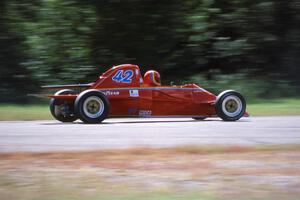 Dennis O'Neal's Swift DB-1 Formula Ford