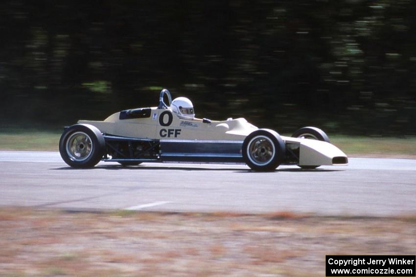 Alan Murray's Crossle 45F Formula Ford