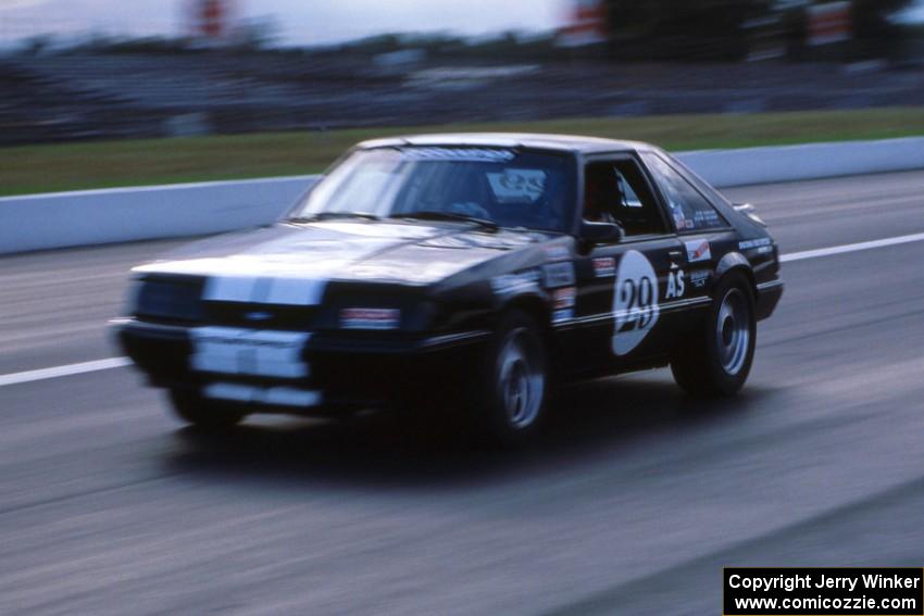 Harvey West's American Sedan Ford Mustang LX