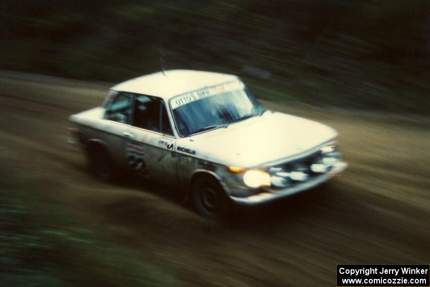 Rick Davis / Ben Greisler took eleventh overall in their ageless BMW 2002.