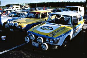 The Sam Bryan / Rick Delamare SAAB 900 and Goran Ostlund / Janice Damitio SAAB 99 at parc expose.