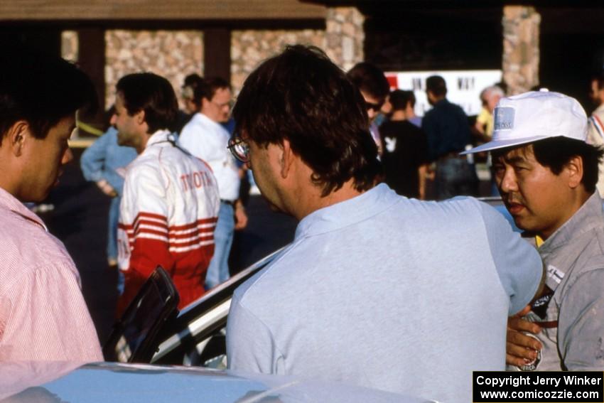 The Tony Takaori / Ken Cassidy Mitsubishi Galant VR-4 goes through final tech right at parc expose!(1)