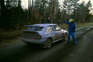 Charlie Cotterman starts Carl Merrill / Jon Wickens in the Ford Escort Cosworth RS.