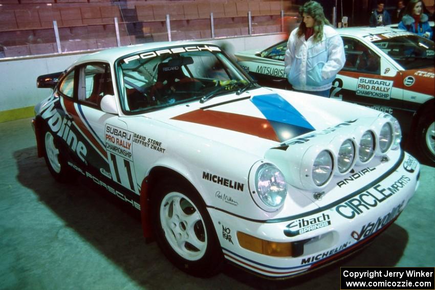 Jeff Zwart / David Stone Porsche Carrera 4 at Parc Expose.