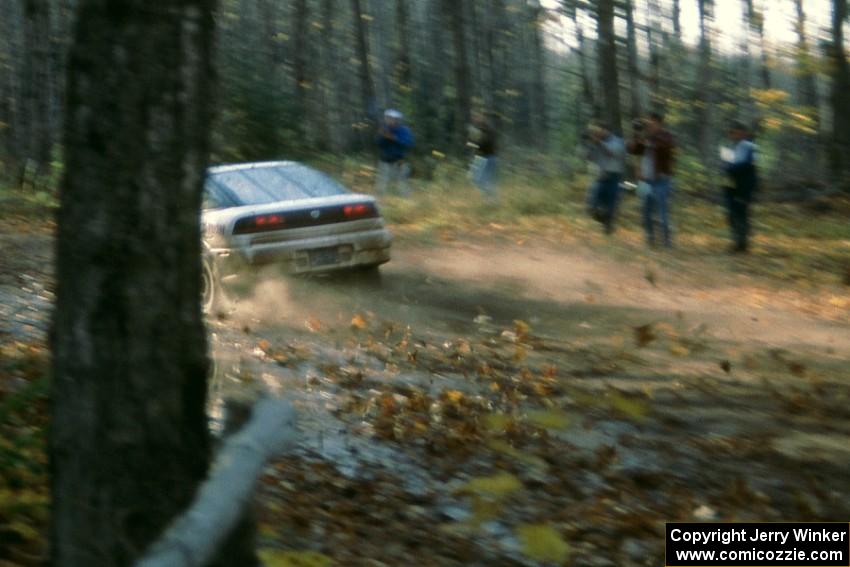 Doug Shepherd / Pete Gladysz came back in their Eagle Talon to kick up some leaves for spectators.