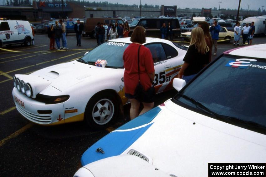 Many a young female fan had to get a closer look at the Jason Priestley / Kevin Caffrey Toyota Celica All-Trac at parc expose.