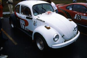 Rene Villemure / Mike Villemure in their VW Beetle at Saturday's parc expose.