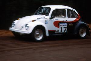 Rene Villemure / Mike Villemure launch from the start of Delaware in their VW Beetle.