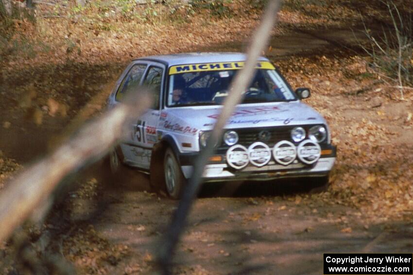 Bob Elliott / Mark Williams in their VW GTI on SS1.