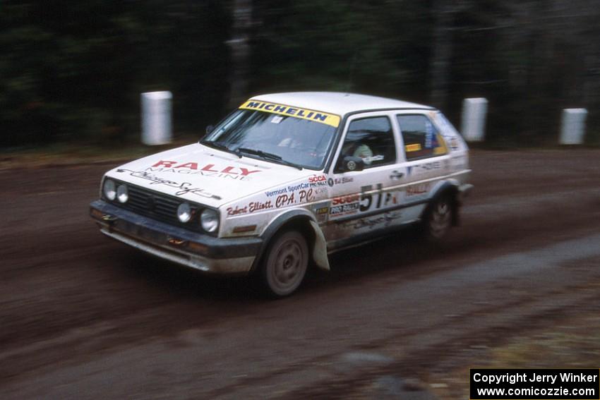 Bob Elliott / Mark Williams in their VW GTI on the Delaware 1 stage.