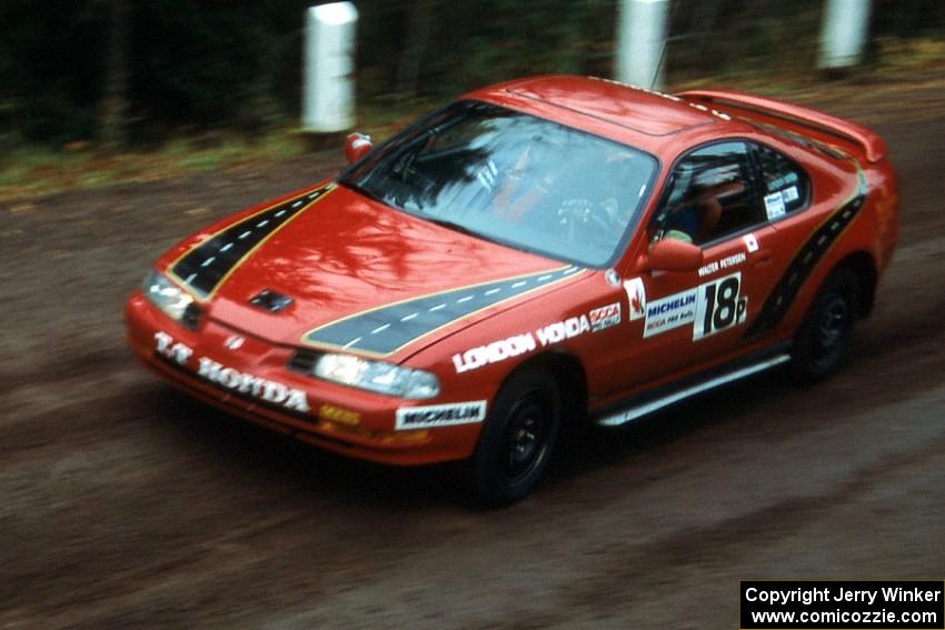 Walt Peterson / Harry Pressey in their Honda Prelude near the start of the Delaware stage.
