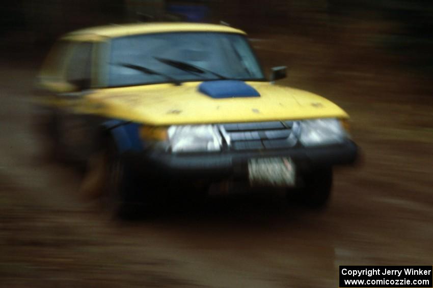 Sam Bryan / Rob Walden in their SAAB 900 finished 6th overall, second in Group 2.