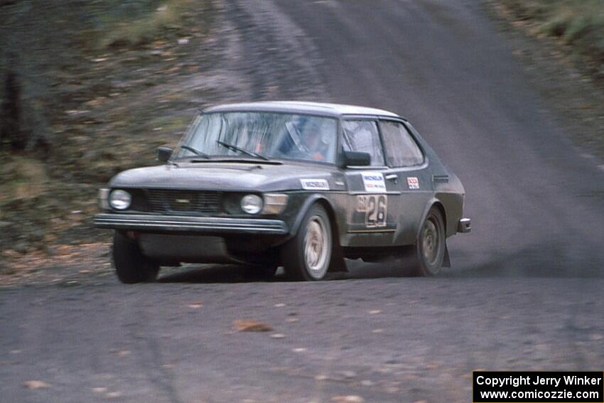 Jerry Sweet / Stuart Spark SAAB 99 at speed on Delaware Mine stage before finishing fifth overall, third in Group 2.