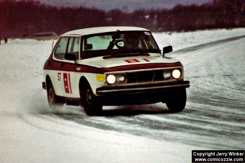 Chuck Peterson / Bob Roth SAAB 99