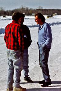Len Jackson (left) and Dave Kapaun (right) converse with Robby Gordon (center)