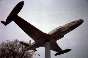 Lockheed CT-33 jet in downtown Gimli, MB